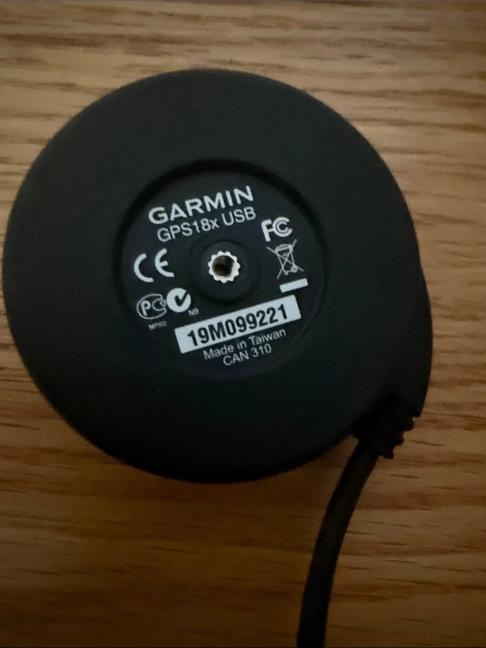 garmin GPS 18x USB Receiver - Black and Silver Cable